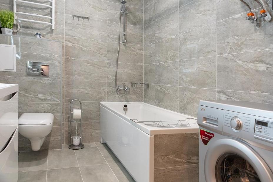 Жк Светлопарк Apartment Kyiv Exterior photo